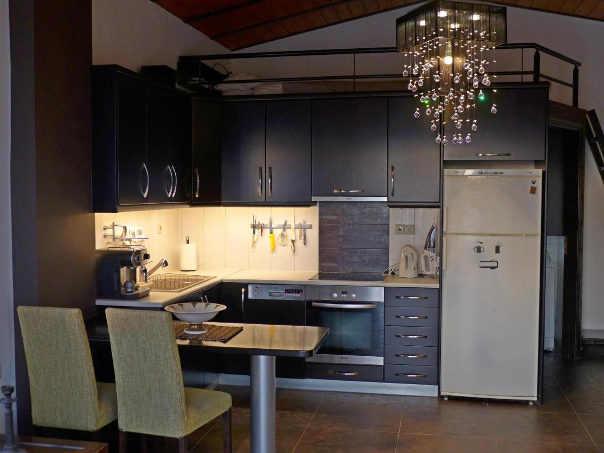 Wide-View & Quiet Apartment Chania Chrissi Akti Chania Exterior foto