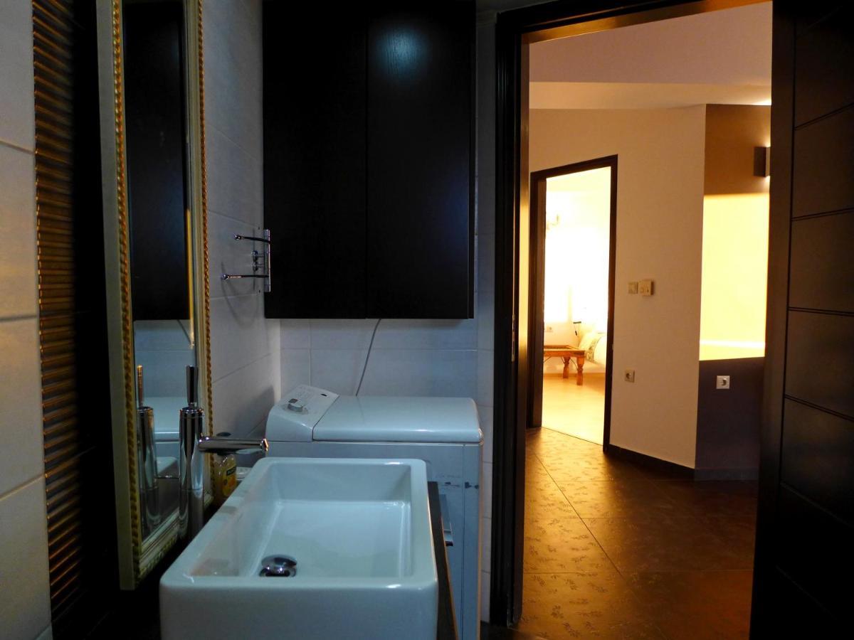 Wide-View & Quiet Apartment Chania Chrissi Akti Chania Exterior foto
